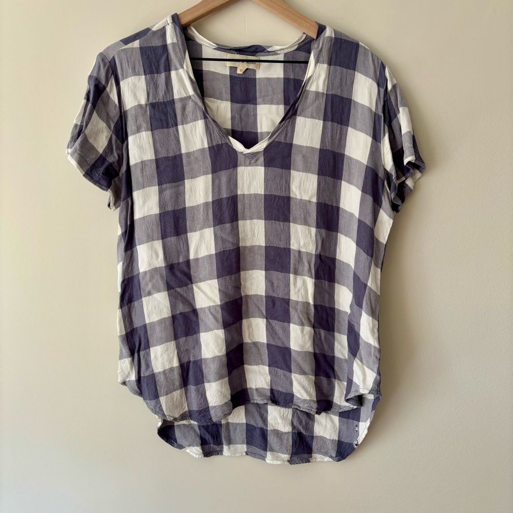 Cloth & Stone Medium Blue White Short-Sleeve V-Neck Check Top Navy M